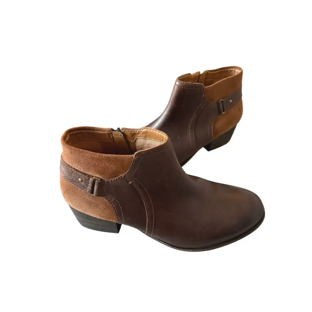 Clark’s Artisan Sz 9 Maypearl Brown Rustic Buckle Side Boots Leather Western